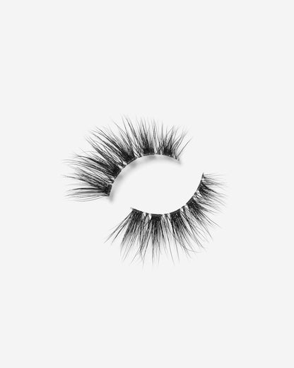 Lilly Lashes | Sheer Band | Inviting