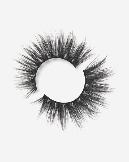 Lilly Lashes | LS Drama | Showstopper