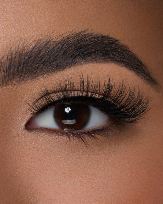 Lilly Lashes | Luxury Synthetic | REGAL | Eye Crop